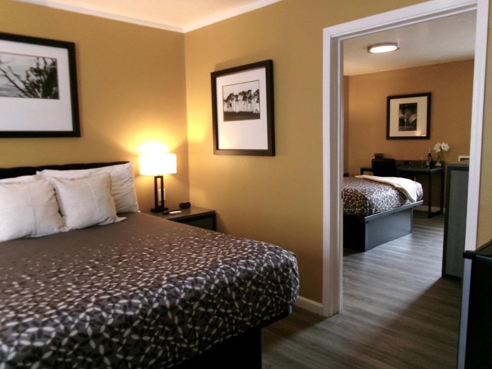 Carmel Wayfarer Inn Image 23