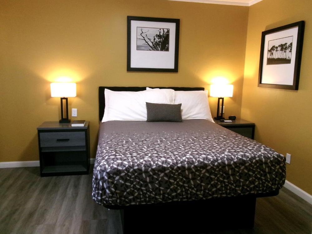 Carmel Wayfarer Inn Image 24